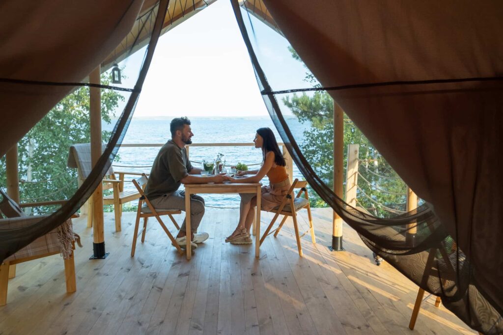 Unforgettable Escapes in Hidden Glamping Spots