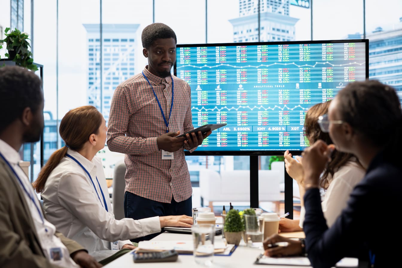 How IT Services Help Boost Business Efficiency