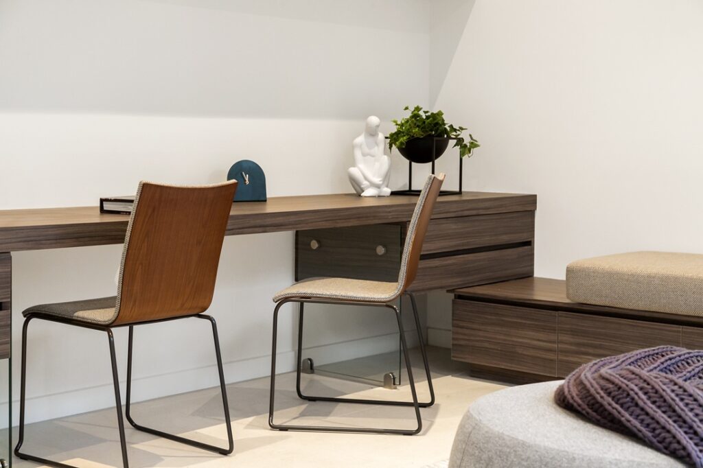 Top Furniture Picks for Modern Apartment Interiors