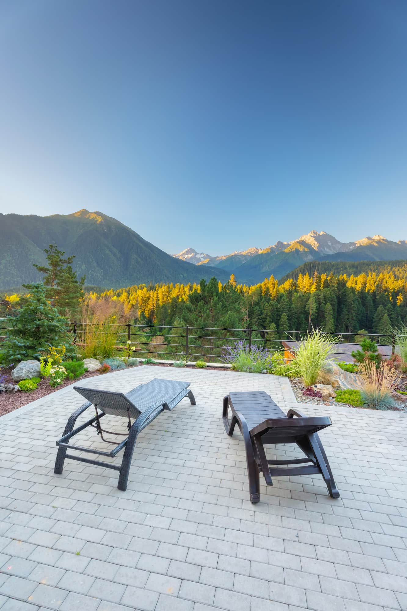 scenic-mountain-view-with-lounge-chairs-2026-09-23-17-51-18-utc