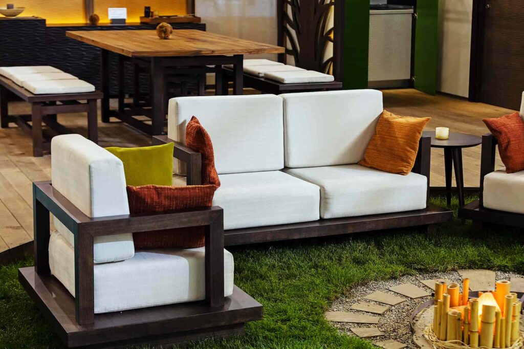 Outdoor Furniture Ideas for Backyard Living Spaces