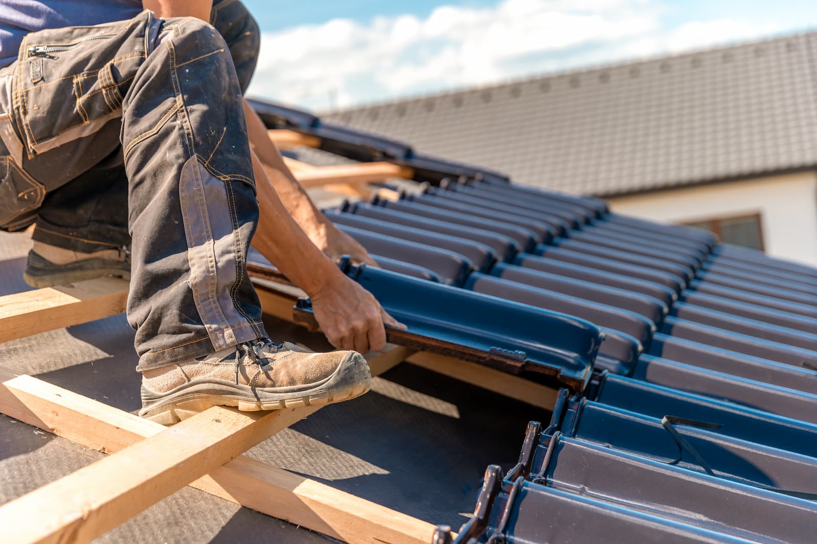 5 Signs Your Roof Needs Repair