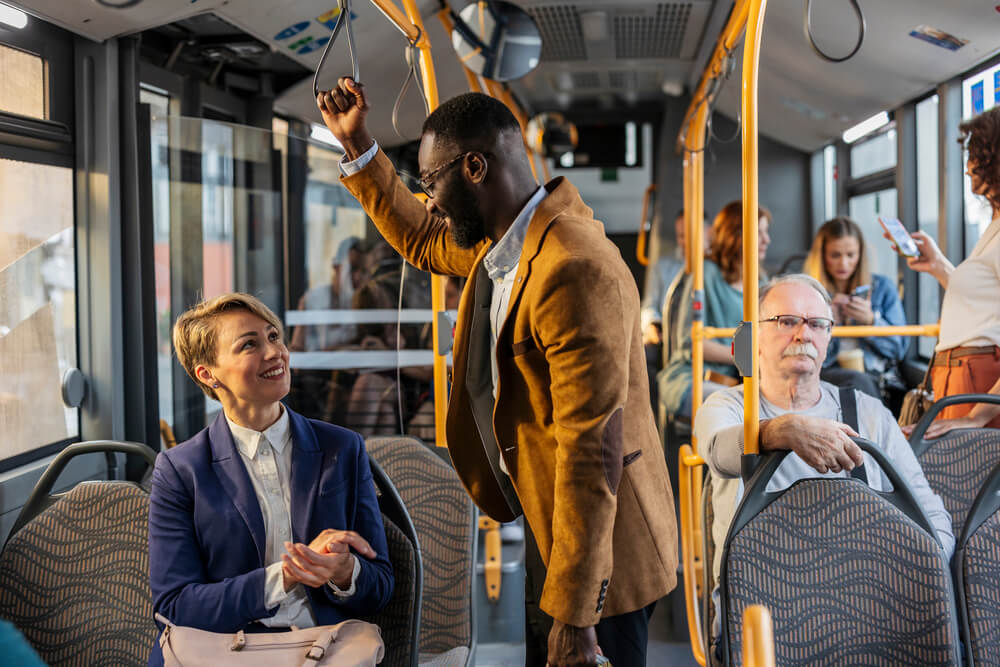 7 Benefits of Corporate Shuttle Services for Businesses