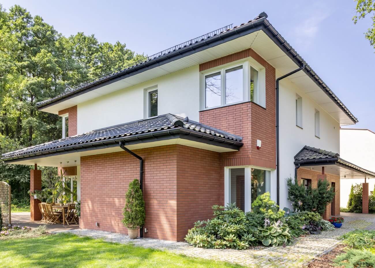 Top 5 Smart Tips to Invest in Luxury Real Estate