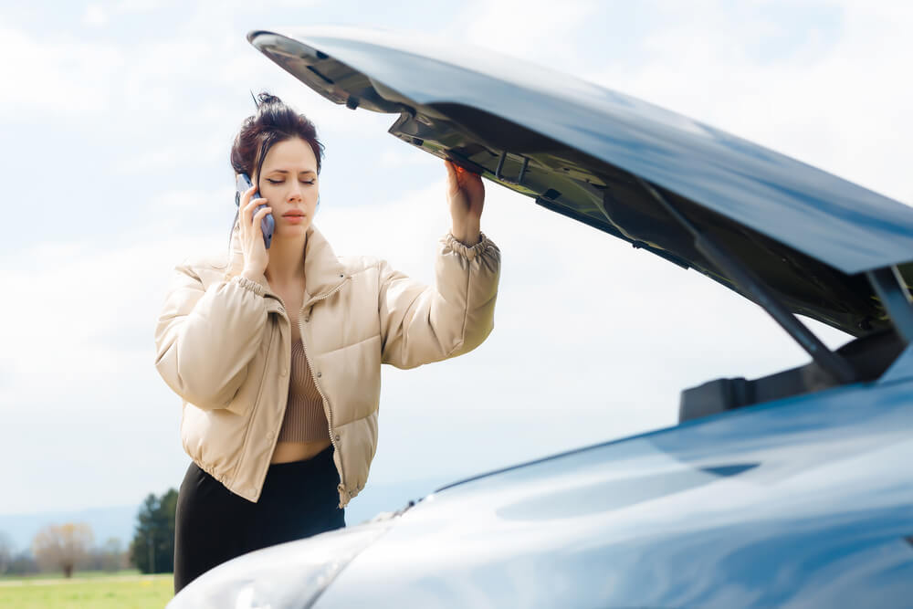 When Should You Call a Towing Service?