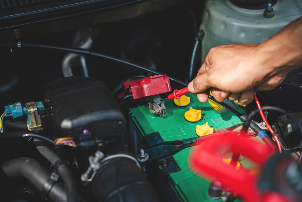 5 Signs Your Car Battery Is About to Die