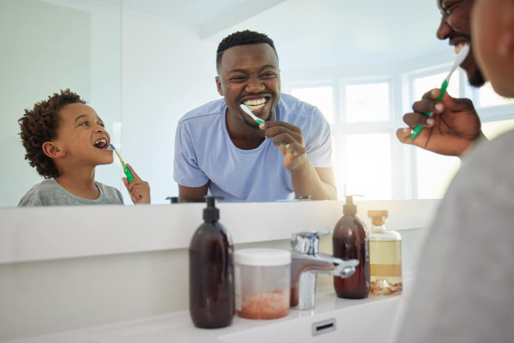6 Daily Habits for Healthier Teeth and Gums
