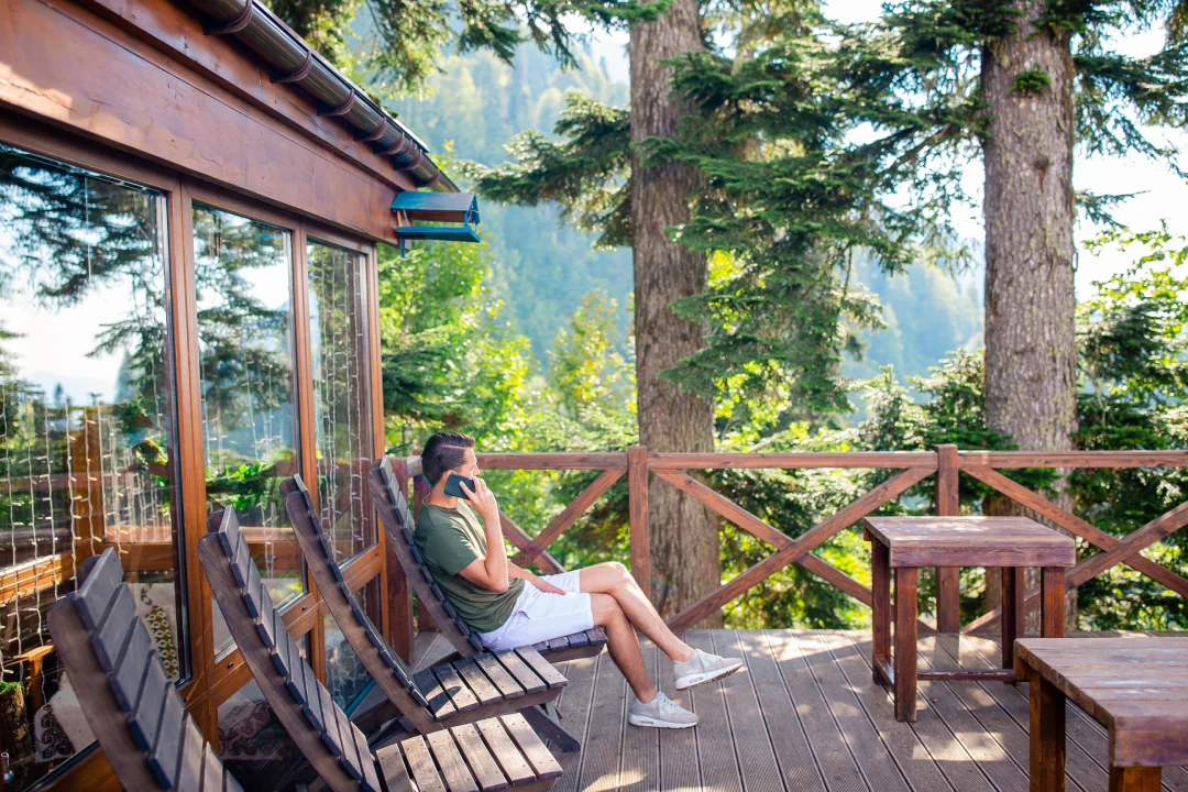 Tips For A Peaceful and Affordable Nature Cottage Stay in 2025