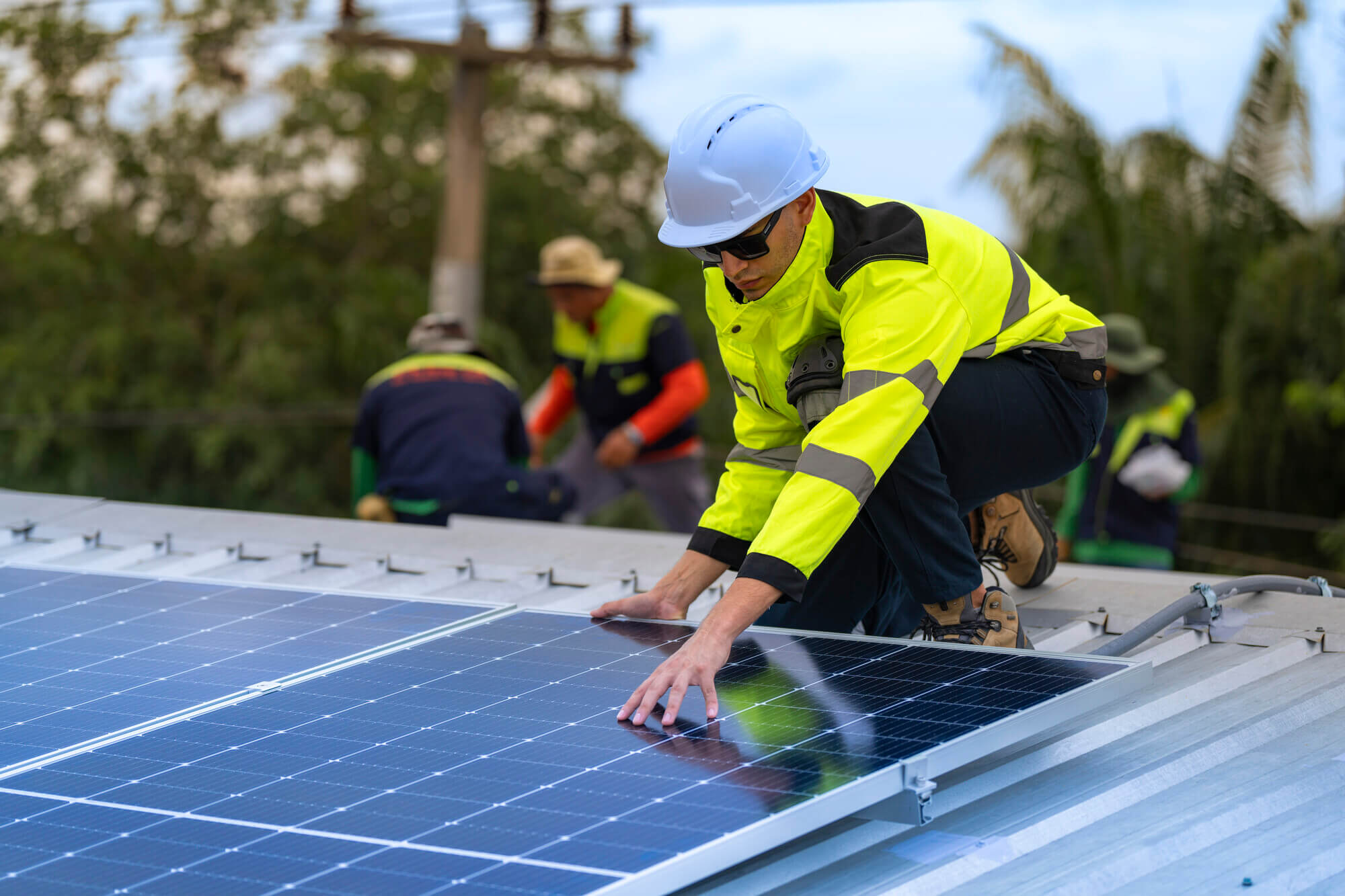 solar-panel-installation-by-construction-team-2026-01-09-11-09-53-utc